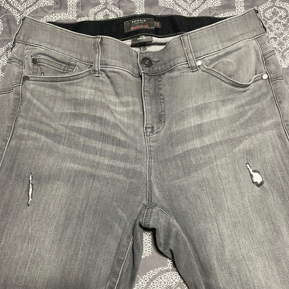 Torrid Bombshell Skinny Jeans